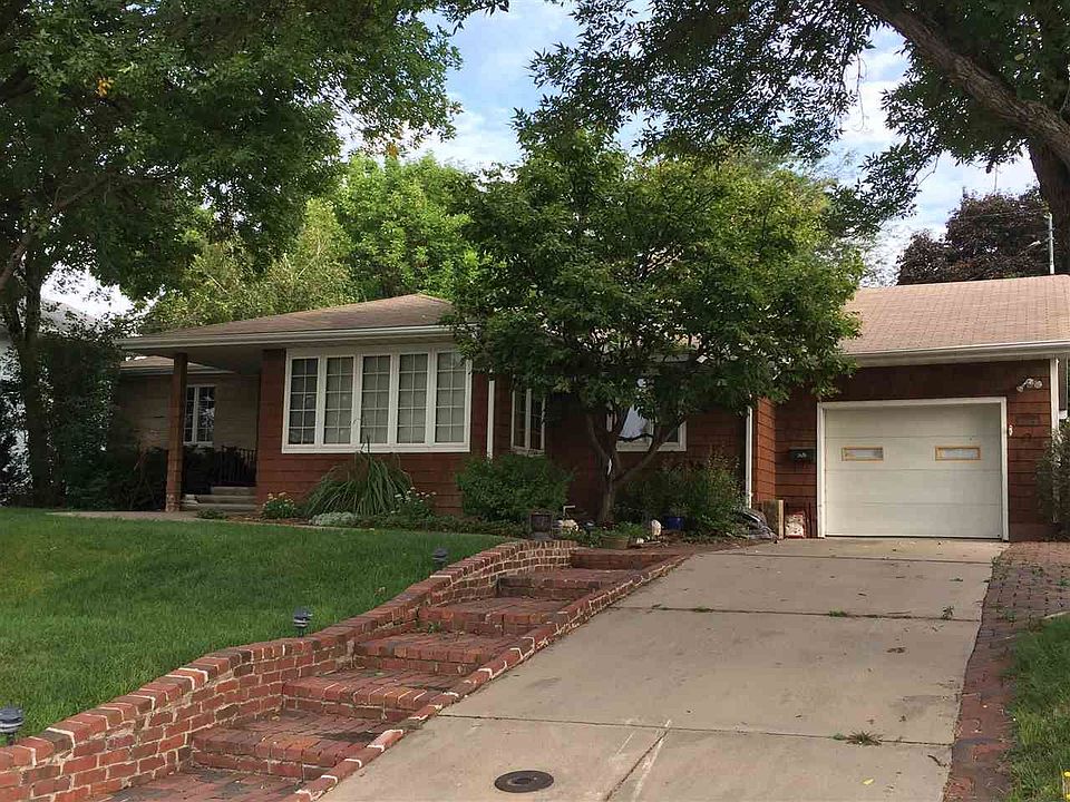 1st image of 509 W 35th St