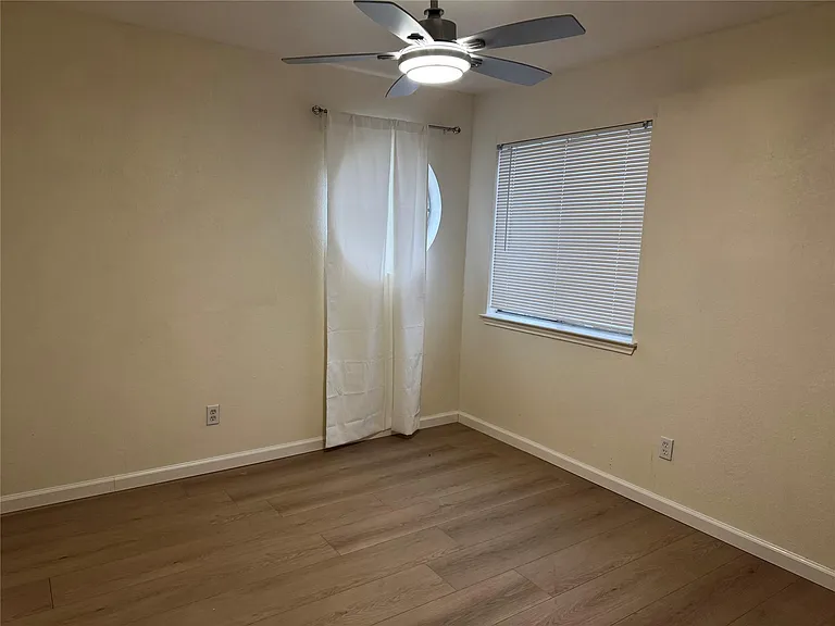 1514 Clearview Loop — Photo 16