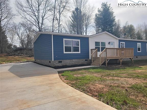 3rd image of 4142 Alderbrook Court