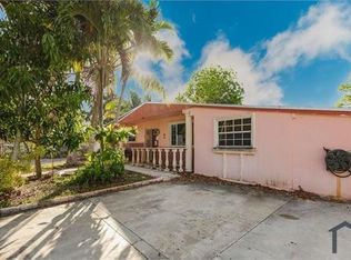 3610 SW 36th St, Hollywood, FL 33023