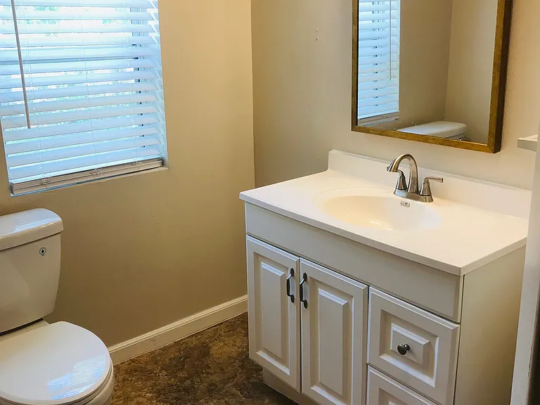 5015 Santee St — Photo 16