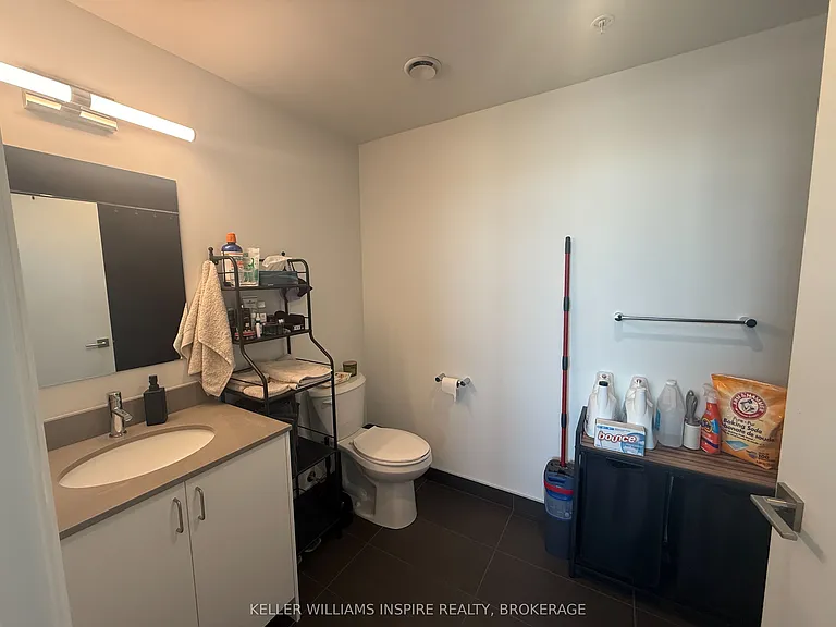 223 Princess St #806 — Photo 15