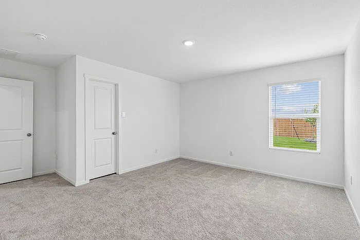 3 bed, 2.0 bath, 1480 sqft, $1,995 — Photo 4