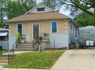 309 Laurel Ave, Woodlynne, NJ 08107