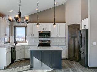 1609 75th Ave, Hammond, WI 54015