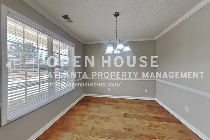 1603 Fort Perry Way — Photo 7