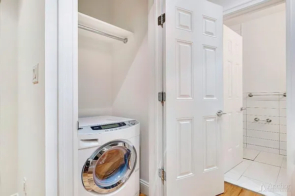 Rented by Anchor Associates | media 30