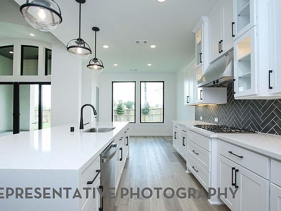 5th image of 5307 Lakeview Bnd