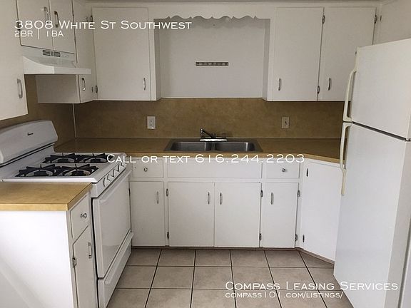 4th image of 3808 White St SW