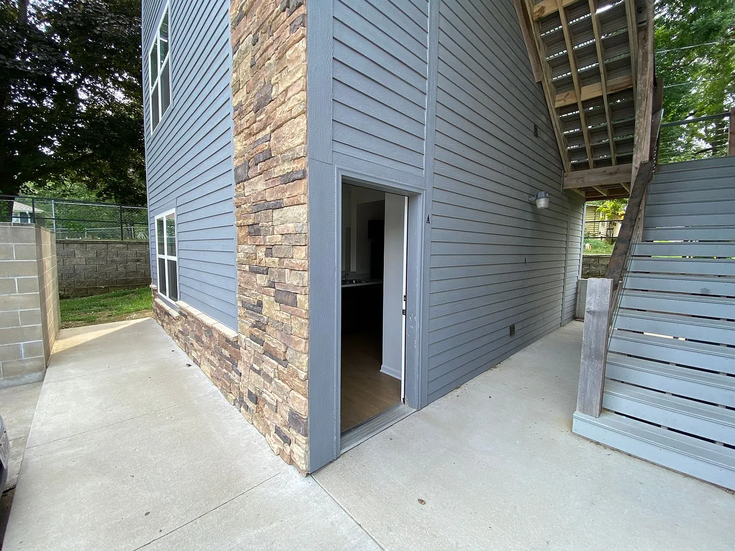 1 bedroom close to UCM Campus in Warrensburg! — Photo 3