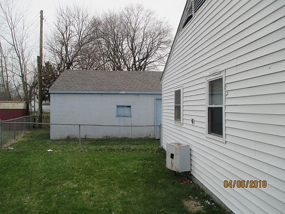 2nd image of 4411 Duchene Ln
