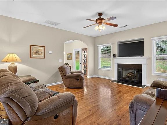 5th image of 257 Bethany Manor Ct