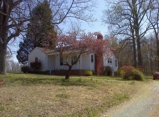 600 E Steeple Chase Rd, Pleasant Garden, NC 27313