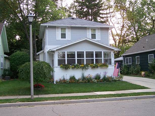 1st image of 2504 Clifton Ave