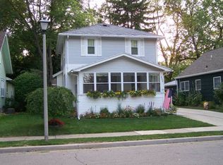 2504 Clifton Ave, Lansing, MI 48910