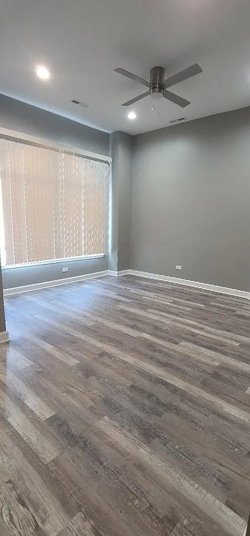 3 bed, $1,850 — Photo 1