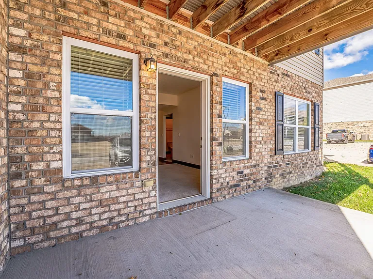 Highland Park Apartment Homes — Photo 44