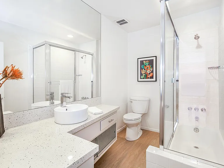 936 N San Vicente Blvd #8 — Photo 12