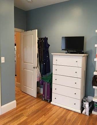 3rd image of 27 Lothrop St #11STFLOOR