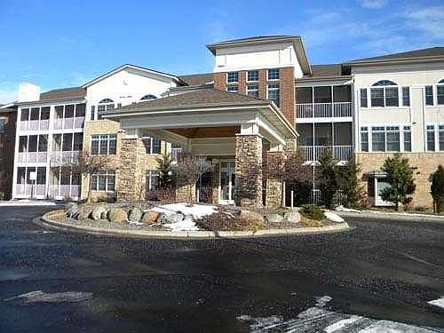 1st image of 500 Greenhaven Dr APT 214