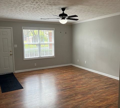 2nd image of 164 N Burson Ave Unit 2