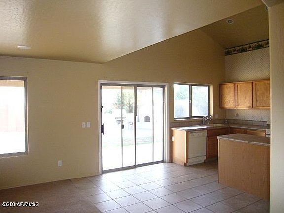 4th image of 12731 W Hollyhock Dr