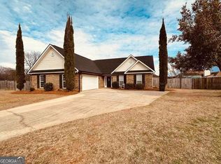 108 Holbeck Ct, Warner Robins, GA 31088