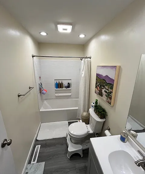 188 Hudson Ave — Photo 12