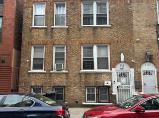 710 E 211th St, Bronx, NY 10467