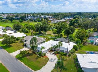 3379 Sheffield Cir, Sarasota, FL 34239