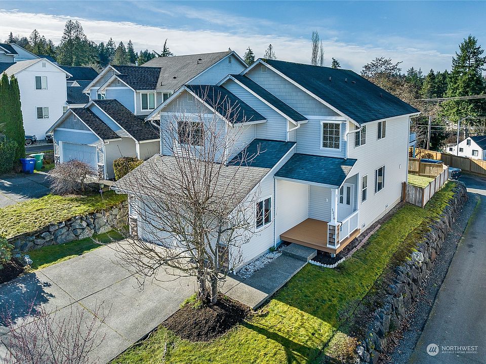 1st image of 1218 113th Avenue SE