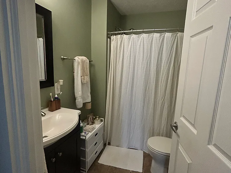 1293 Warren Rd — Photo 14
