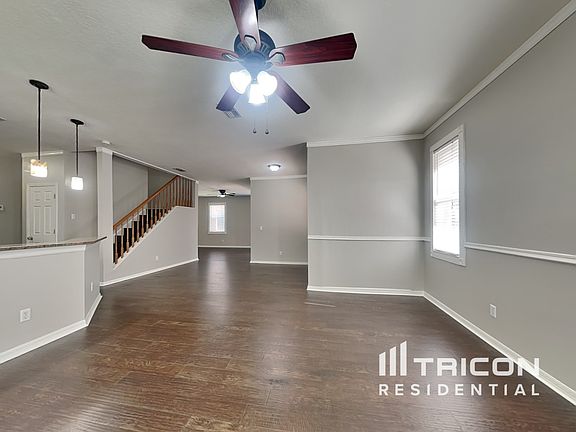 3rd image of 20409 Sultana Ct