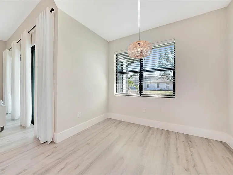 3600 Cincinnati St — Photo 13