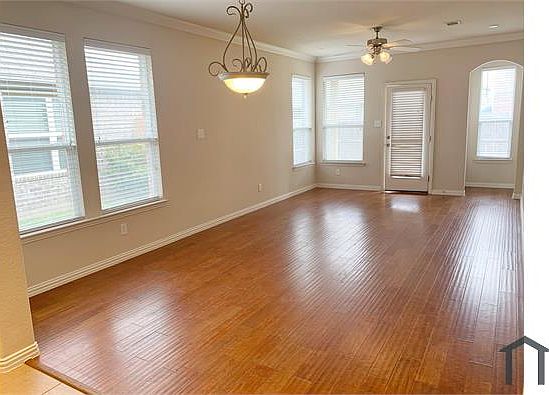 5th image of 16000 Crosslake Ct