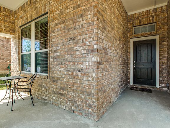 4th image of 5832 Cranbrook Ln