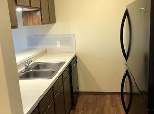 2664 Highland Ave APT 3, Salina, KS 67401