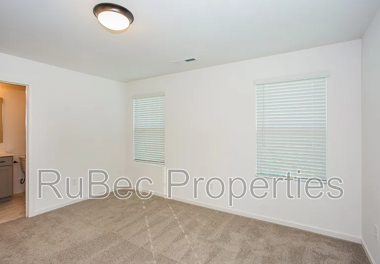 11828 Accent Ct — Photo 9