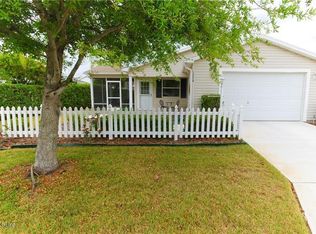 1304 Hollyberry Pl, The Villages, FL 32162