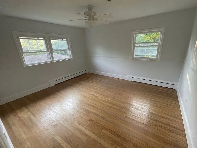 54 Bartley Ave — Photo 12