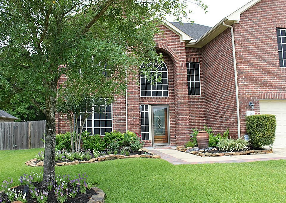 1st image of 15207 Waverly Canyon Ct