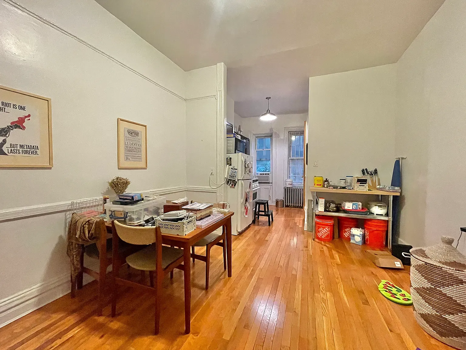940 Kent Ave — Photo 4