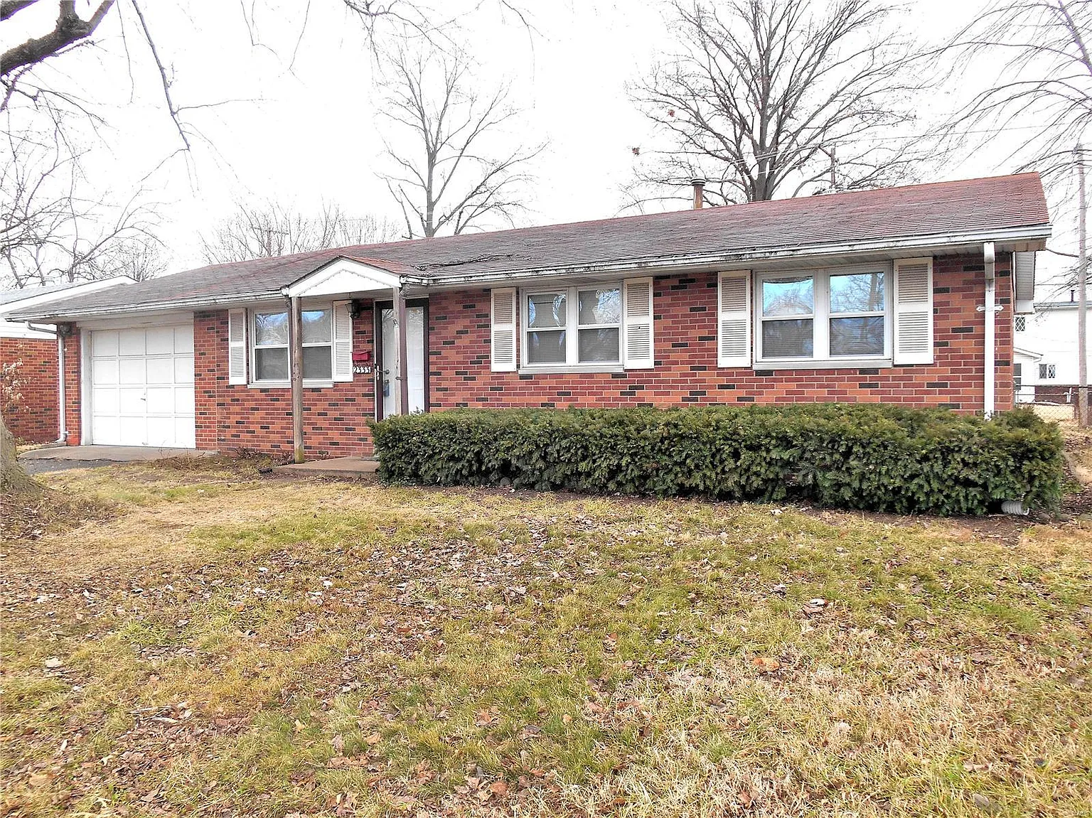 2333 O'Hare Ave photo 1