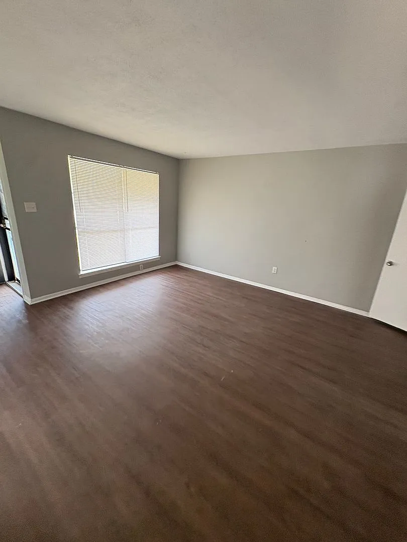 Welcome to 1841 S. Perkins Road! — Photo 2
