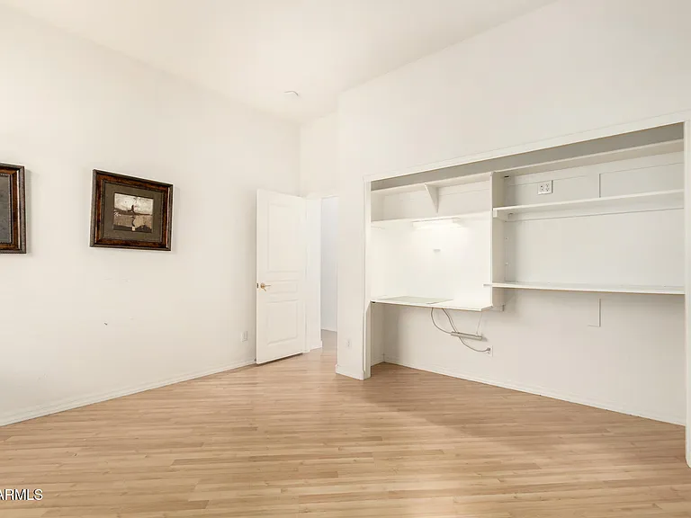 1203 E Kramer Cir — Photo 33