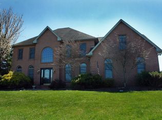 5410 Shelbrooke Dr, Stroudsburg, PA 18360
