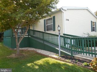 146 Greenbriar Cir, Lancaster, PA