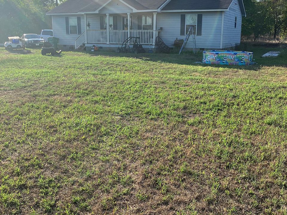 1st image of 600 S Railroad St