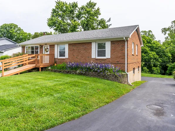307 E Tiverton Way, Lexington, KY 40517