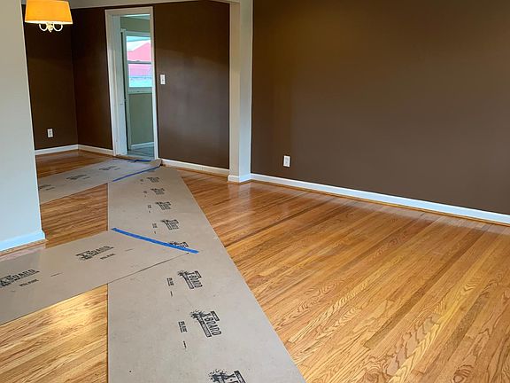3rd image of 8531 Myrtlewood Ave